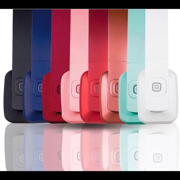 E.G Audio headphones Noise Cancelling Bluetooth - Picture 1 of 4